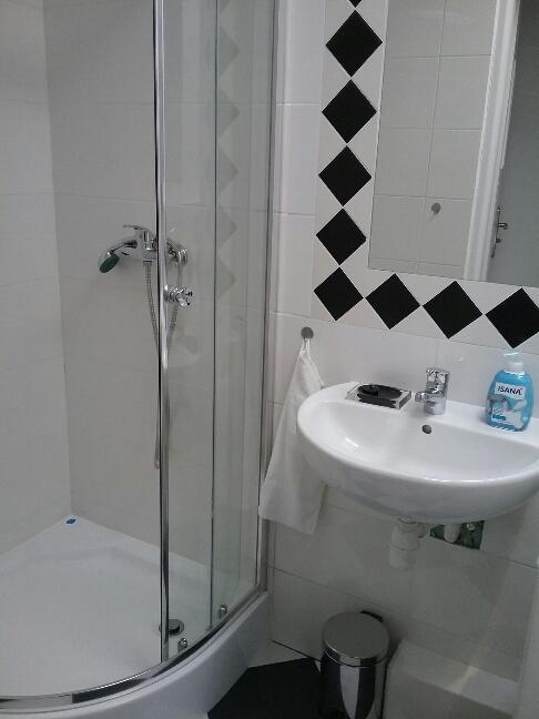 Pokoje Mlodziezowe Apartment Torun Luaran gambar